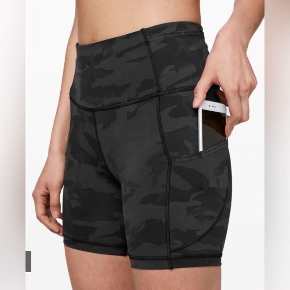 Lululemon Fast and Free High-Rise Short  5 Pocket  6"  Size 0 NWT